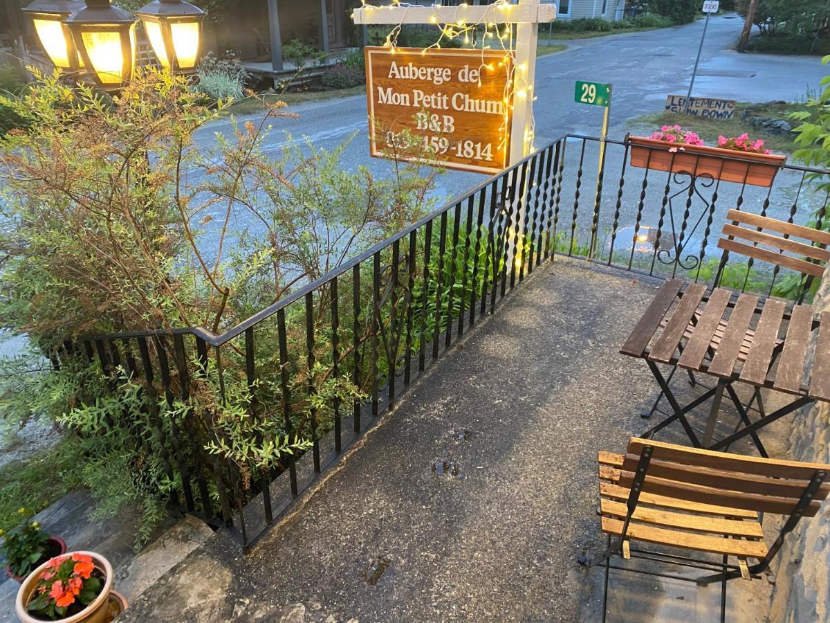 Auberge De Mon Petit Chum B&B Wakefield Eksteriør billede